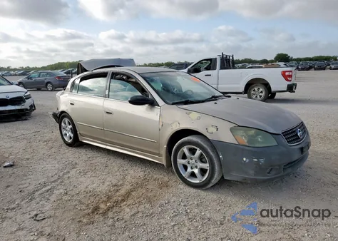 2005 Nissan Altima S from USA, damaged, VIN 1N4AL11D95C166533